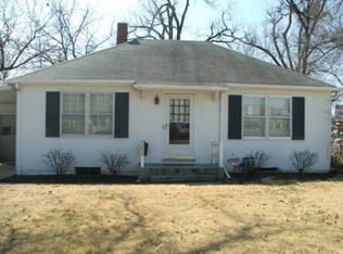 3833 SW 12th St, Topeka, KS 66604