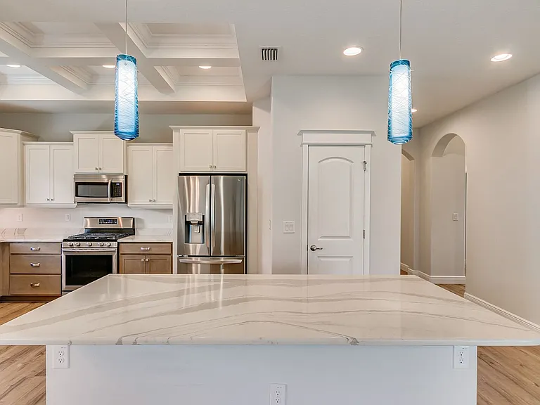 1398 Tullagee Ave — Photo 20