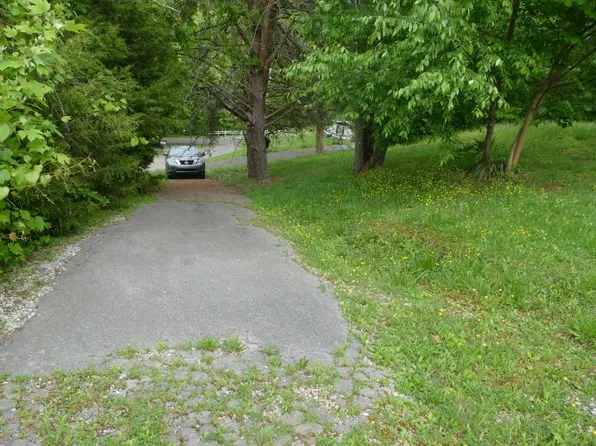 116 Massey St, Elizabethton, TN 37643