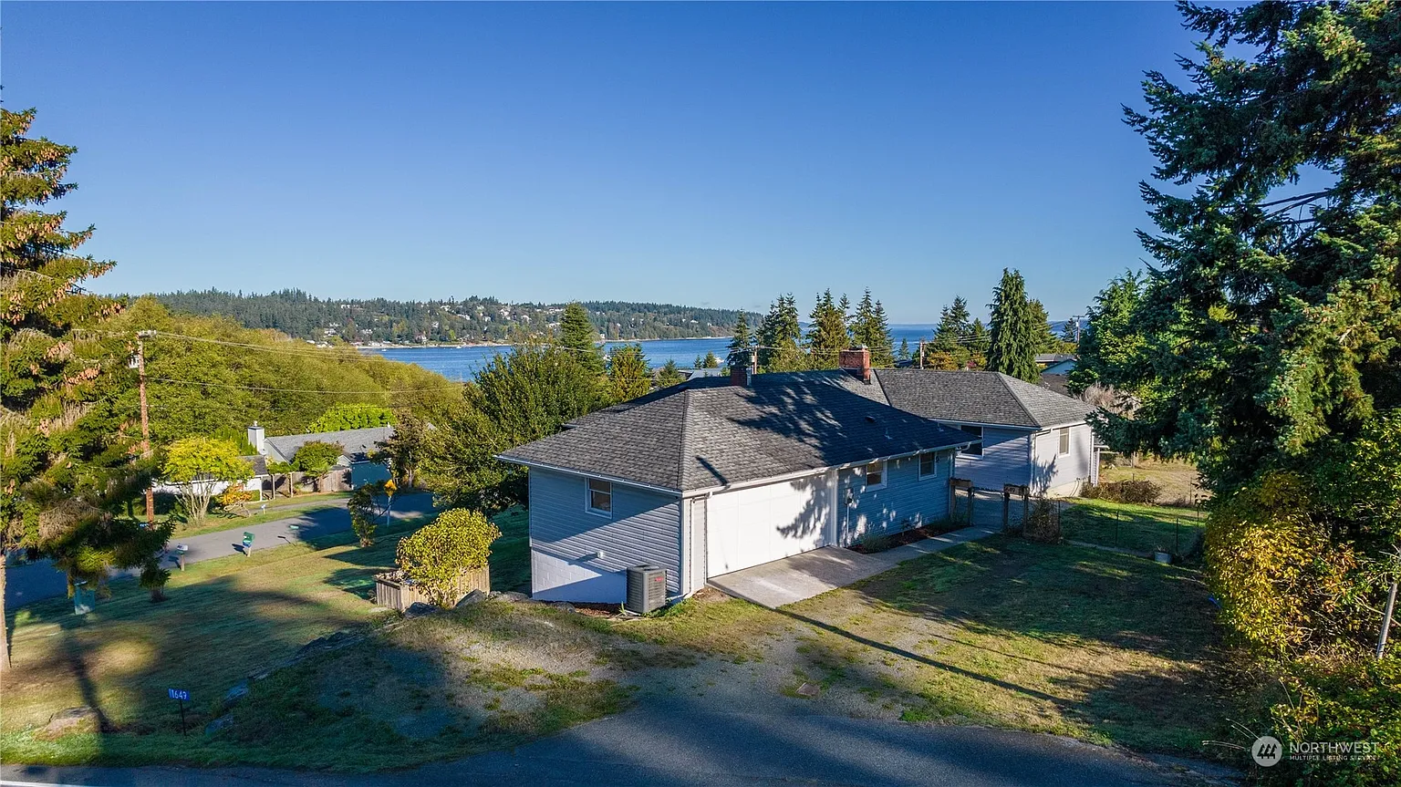 1649 Layton Road photo 1