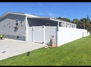 608 Emerald Lake Dr #608, Cocoa, FL 32926