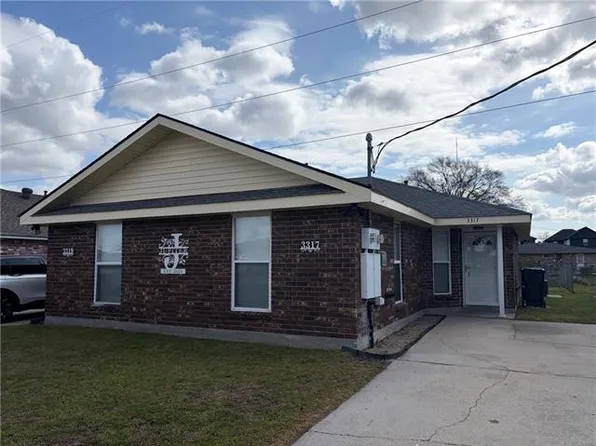 3317 Jupiter Dr, Chalmette, LA 70043