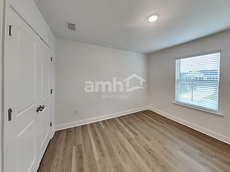 1615 Soapstone Rd — Photo 16