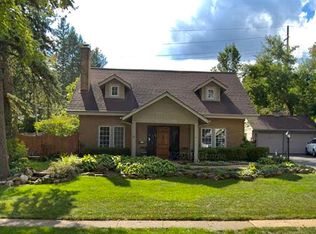 89 N Holcomb Rd, Clarkston, MI 48346