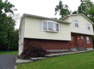 38 Mina Dr, Wappingers Falls, NY 12590