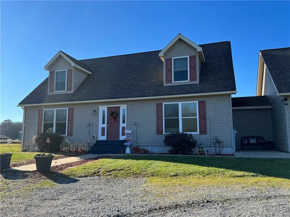 100 Perrine Rd, Grove City, PA 16127