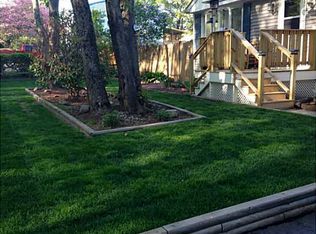 10 Old North Rd, Coventry, RI 02816