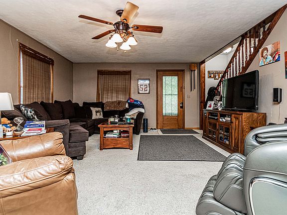 5th image of 316 NE 6th St
