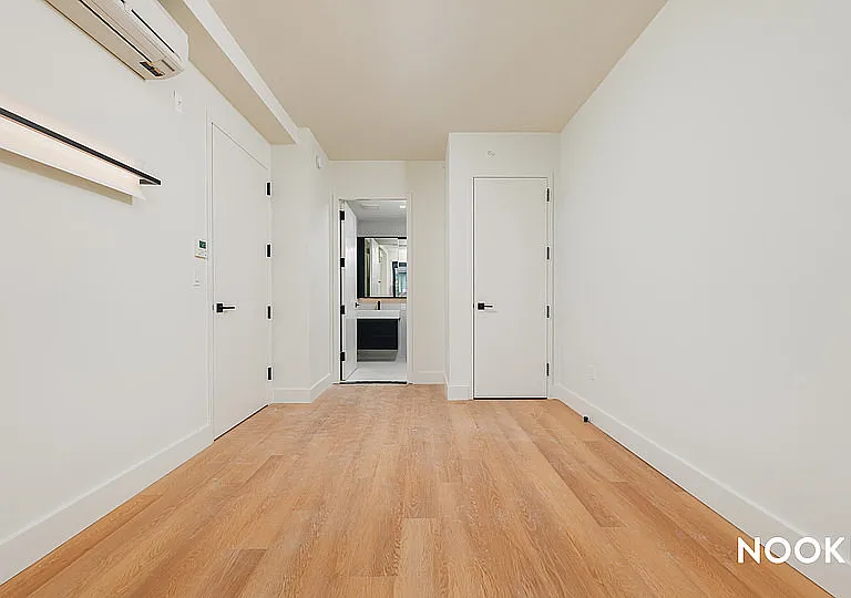 130 Hope St #504 — Photo 4