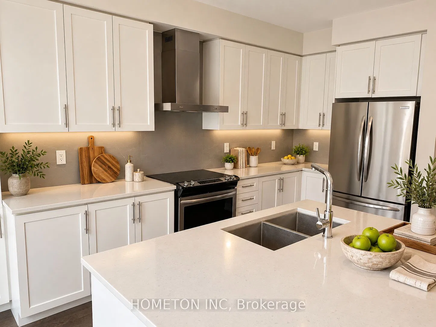 4 bed, $3,800 — Photo 2
