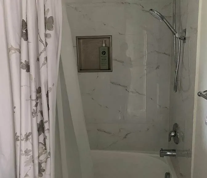 5710 Virginia Ln #6 — Photo 2