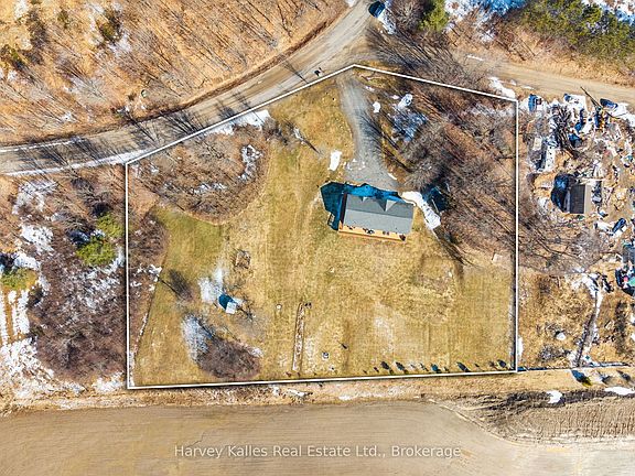 4th image of 1120 Shea Rd
