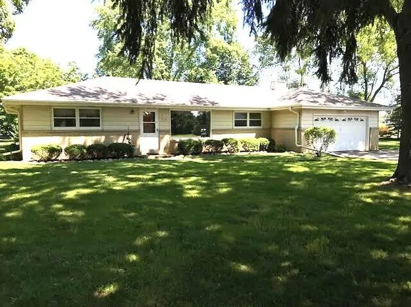 W151S7686 Mystic DRIVE, Muskego, WI 53150