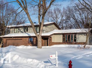 18 Rye Cir, Madison, WI 53717