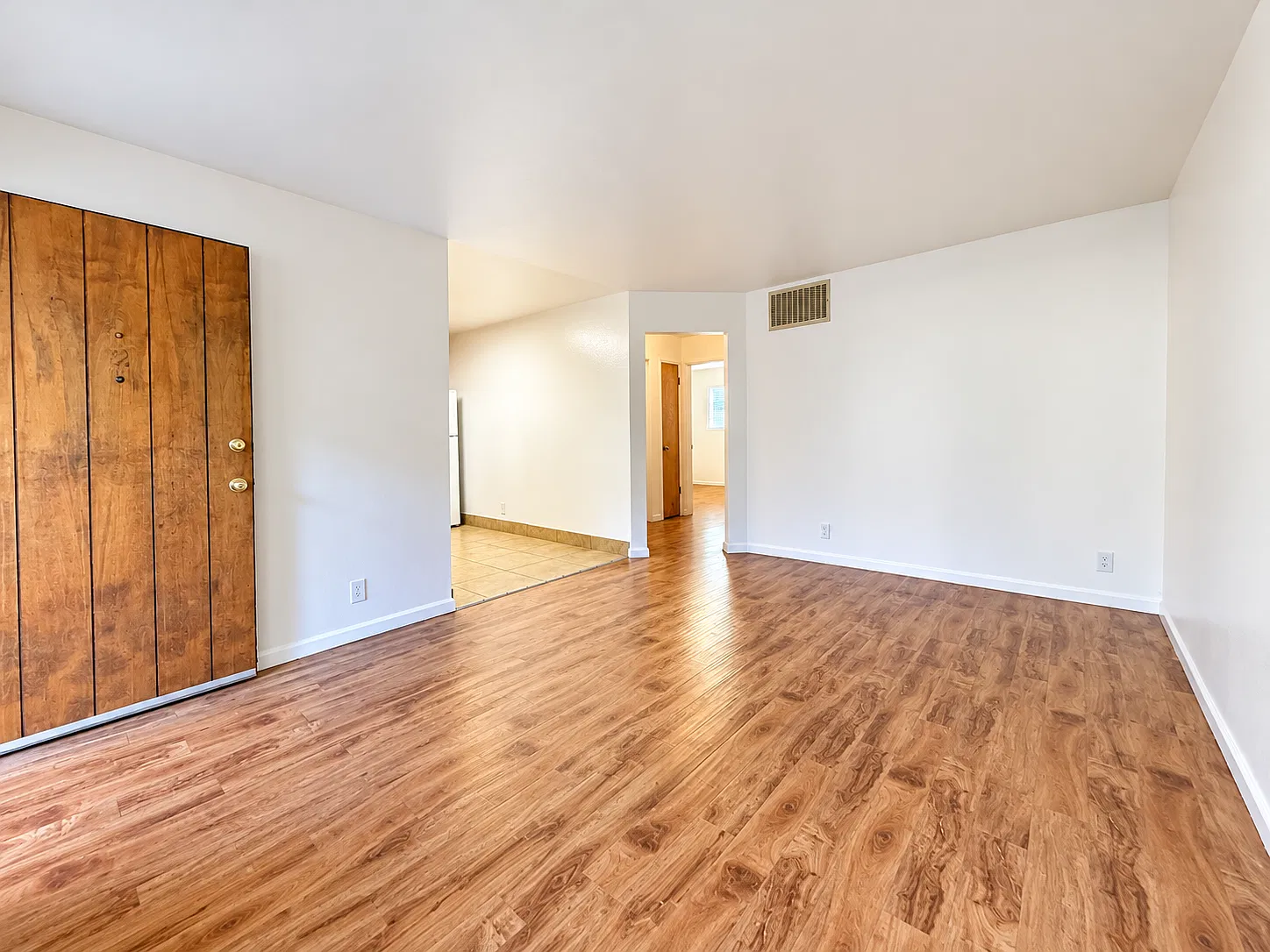 43120 Starr Street — Photo 2