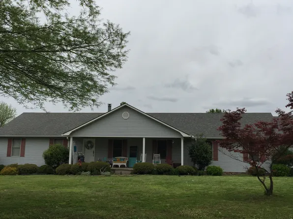 632 Old Dyersburg Rd, Dyer, TN 38330