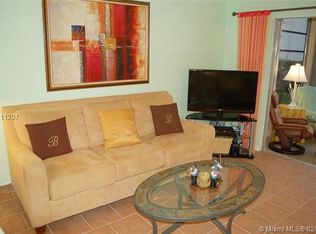 3406 NW 49th Ave APT 401, Lauderdale Lakes, FL 33319