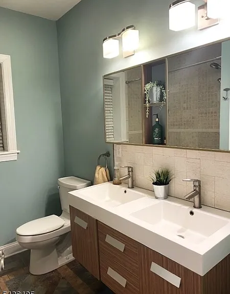 217 Newark Ave — Photo 15