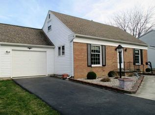 1030 Fort Dr, Bowling Green, OH 43402