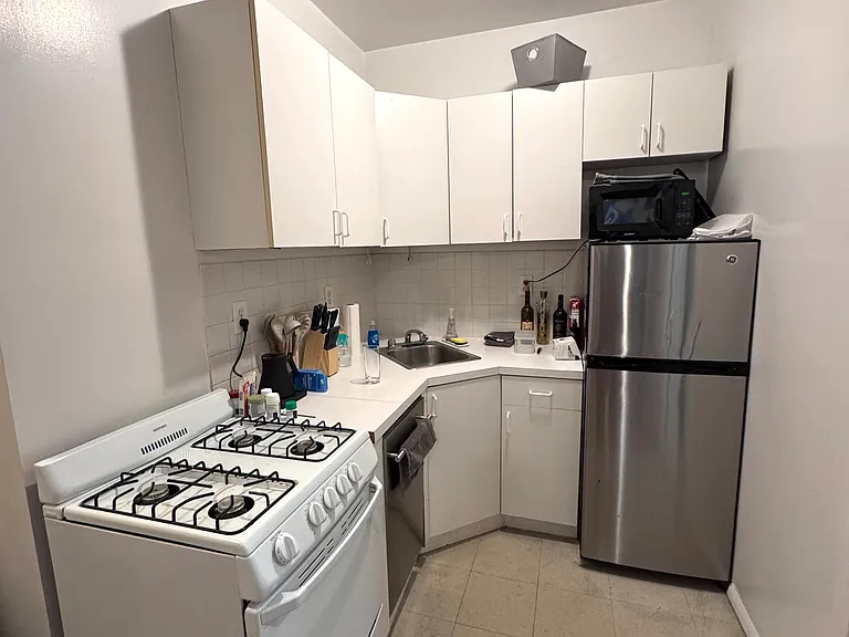 151 Bleecker St #7 — Photo 4