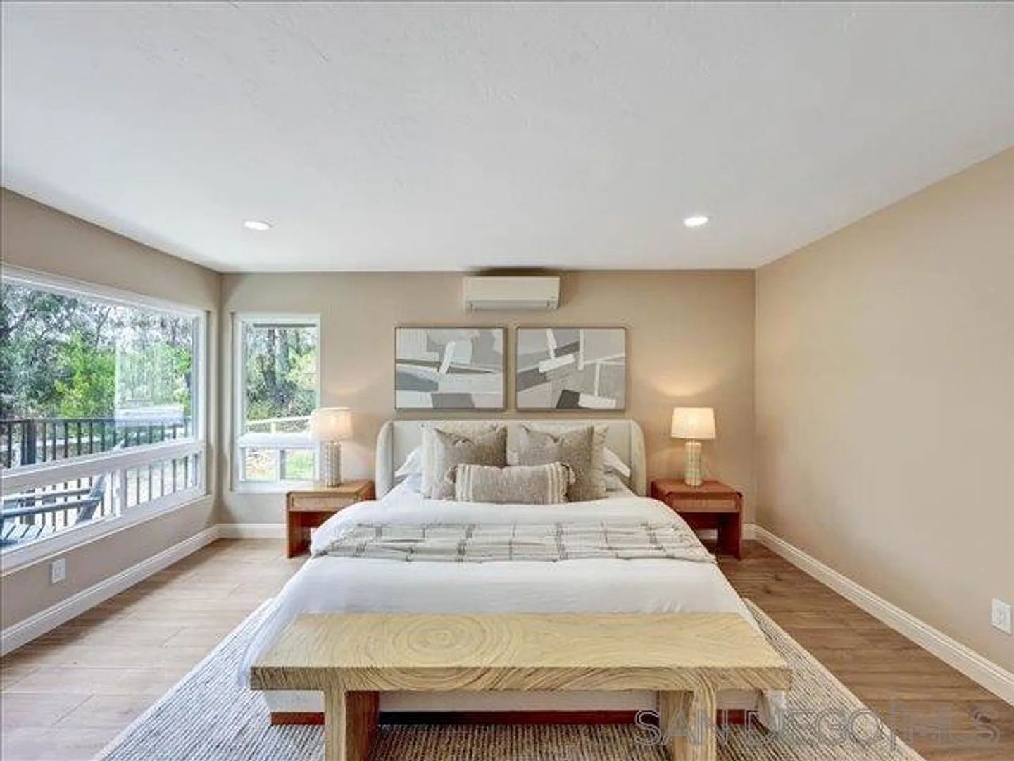 Two bedroom 3 bath Twinhome for rent in Encinitas — Photo 2
