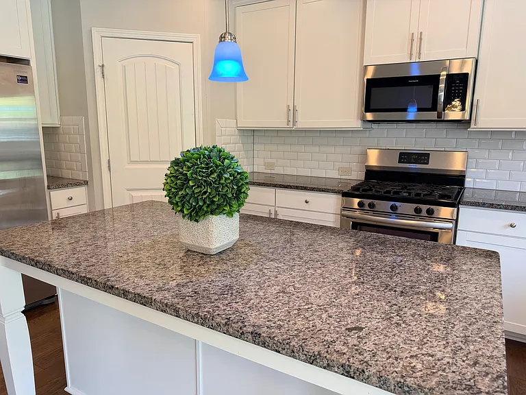 3830 Cordova Ln — Photo 40
