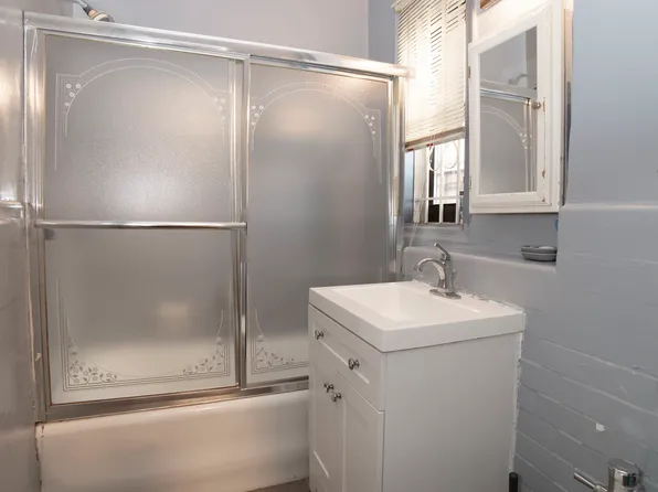 504 Grand Street image 8 of 13