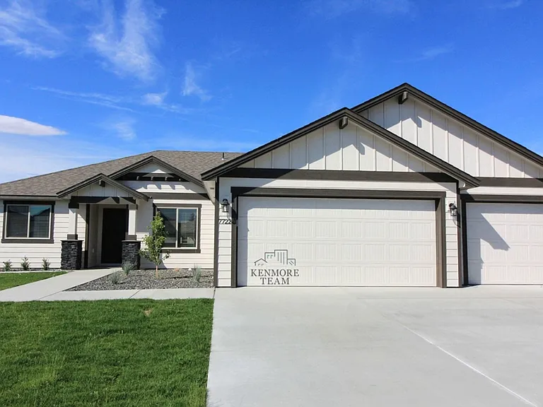 7607 Coldwater Dr — Photo 1