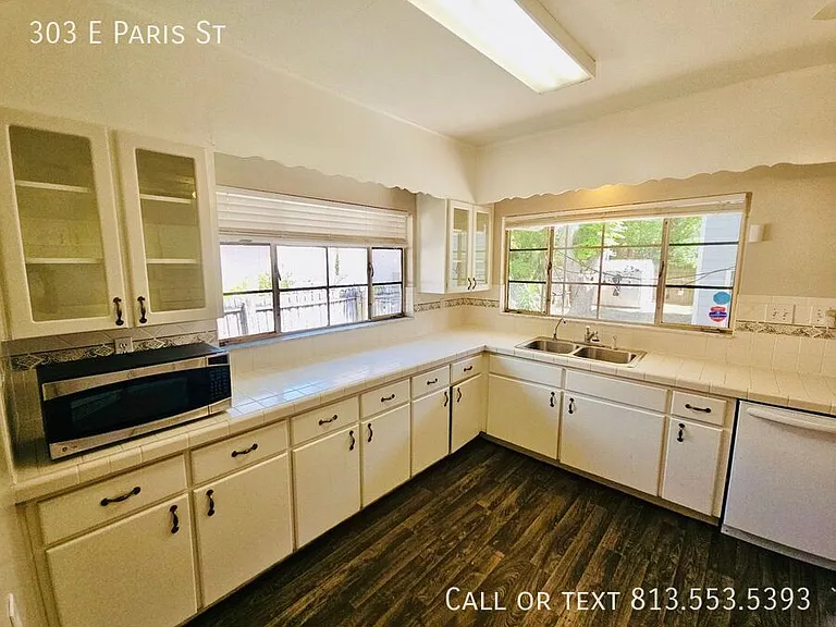 303 E Paris St — Photo 14