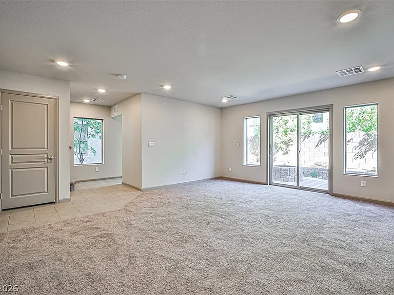 8052 Haywood Estate Ave — Photo 6