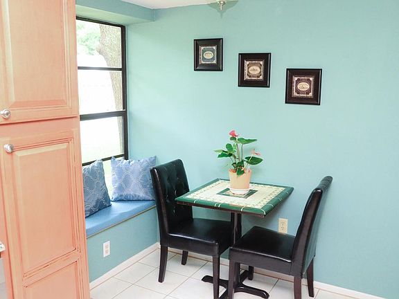 Breakfast Nook