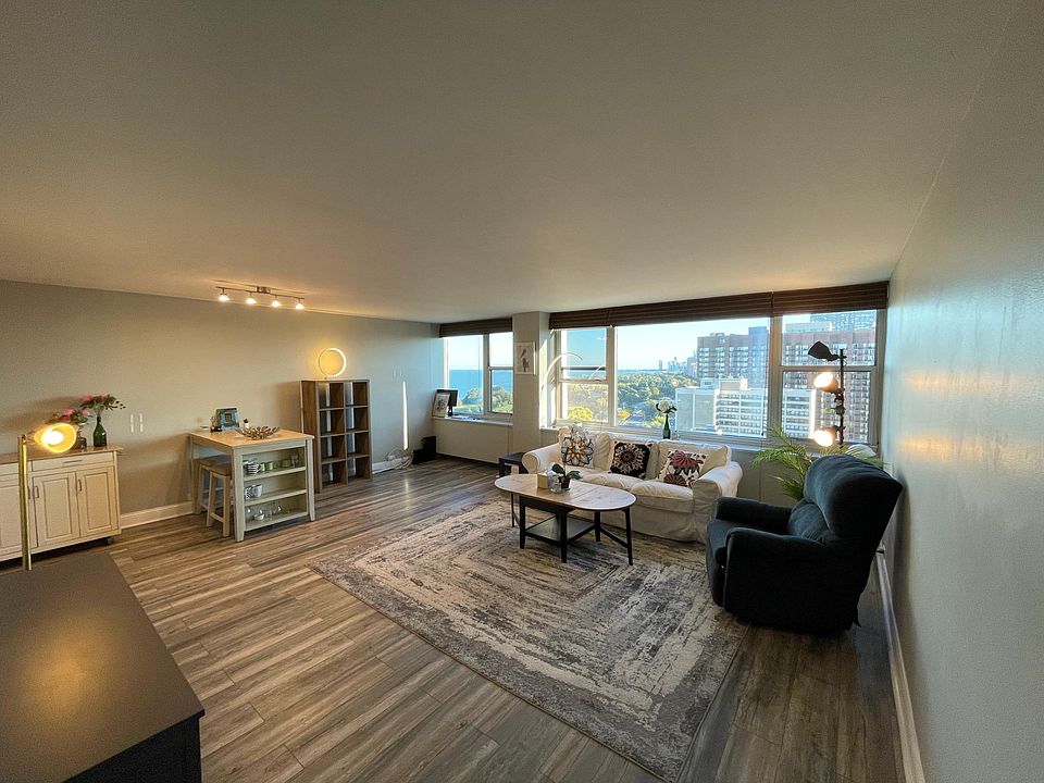 1st image of 4250 N Marine Dr APT 2006