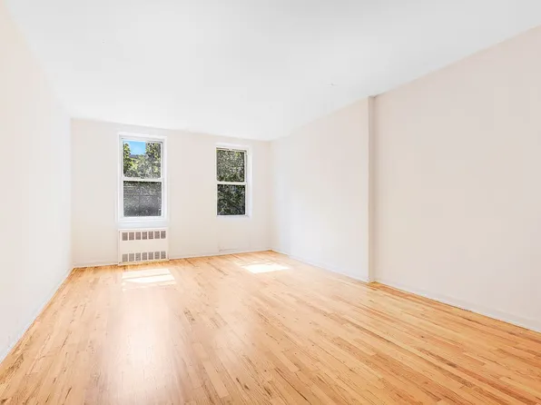 311 E 25th St APT 5A, New York, NY 10010
