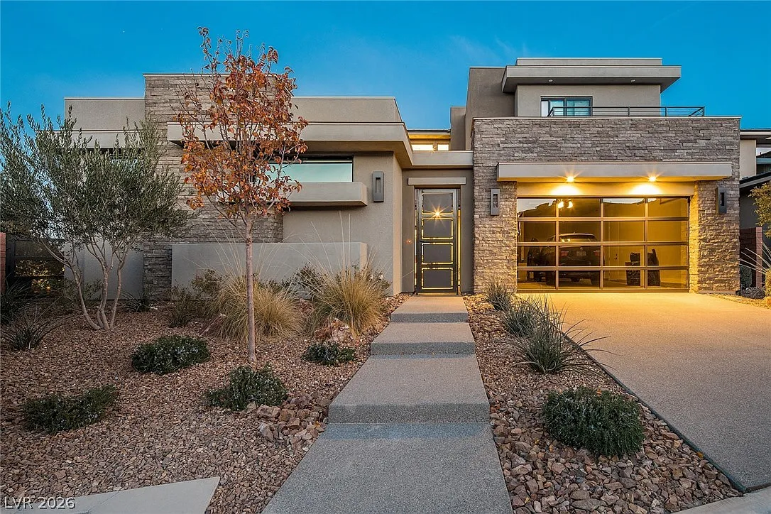 3 bed, 3.5 bath, 3562 sqft, $10,500 — Photo 2