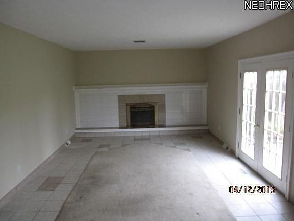 4th image of 4089 Fielding Dr