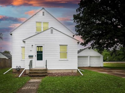 913 12th Ave SE, Austin, MN, 55912