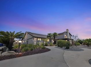 2976 Jesmond Dene Heights Rd, Escondido, CA 92026