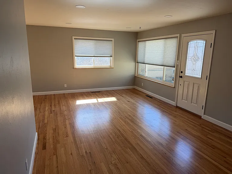 19 Bonfoy Ave #A — Photo 6