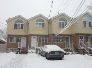 484 Vanderbilt Ave, Staten Island, NY