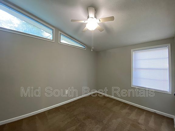 5th image of 3693 Shoreham Dr