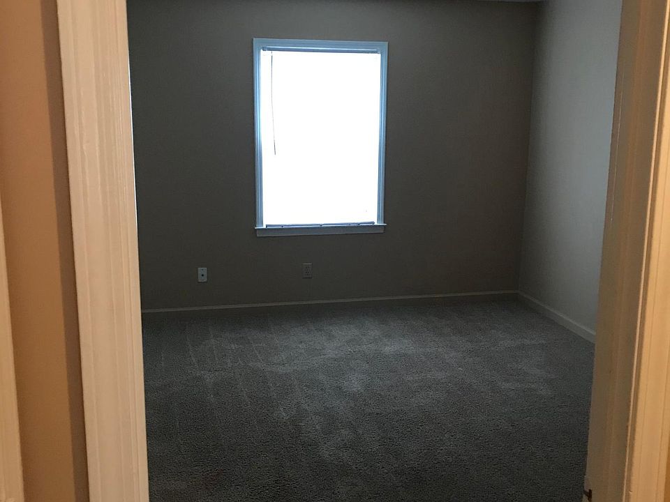 2nd image of 2605 Evans Mill Dr