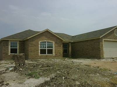 1st image of 28 McFadden Ln