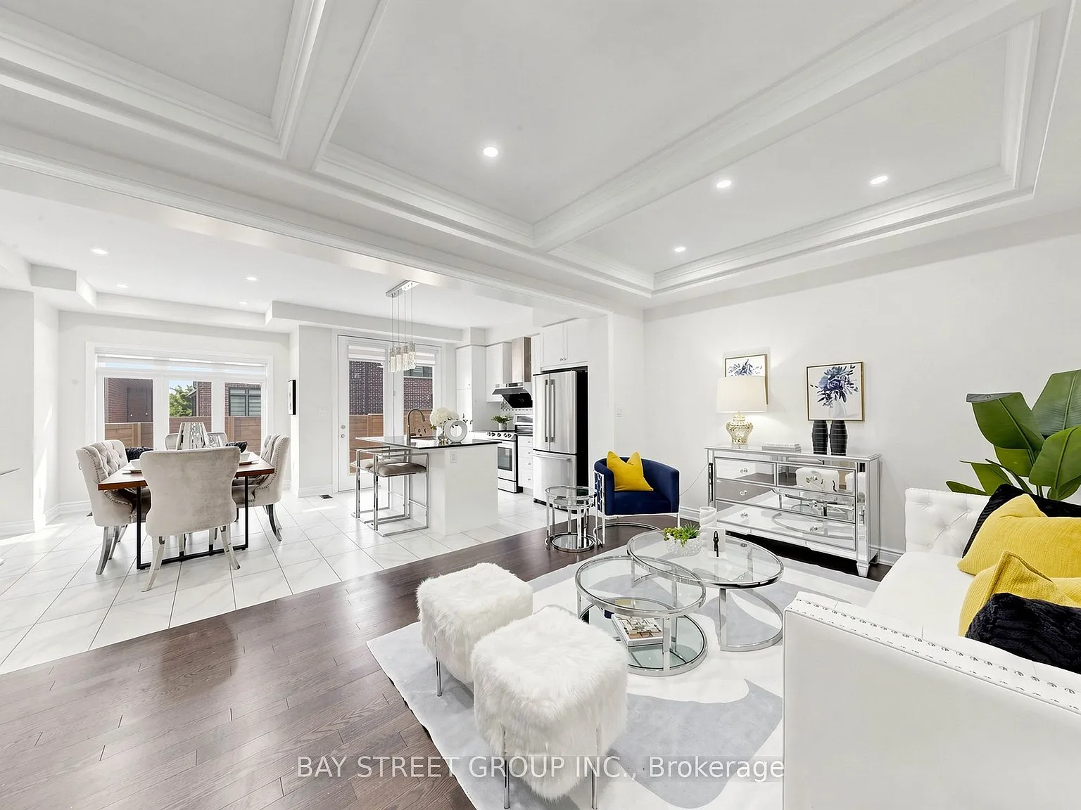 4 bed, $3,680 — Photo 4