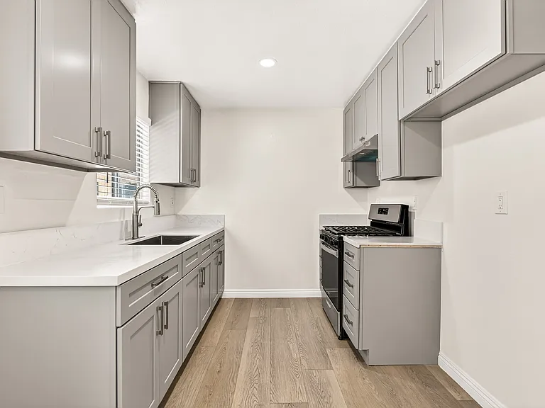 22407 Denker Ave #2 — Photo 3
