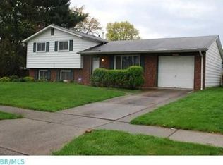 5253 Hacket Dr, Columbus, OH 43232