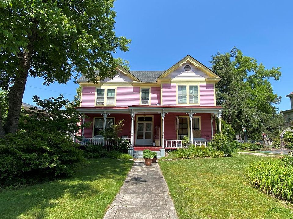 618 S Main St, Blackstone, VA 23824 MLS 50417 Zillow