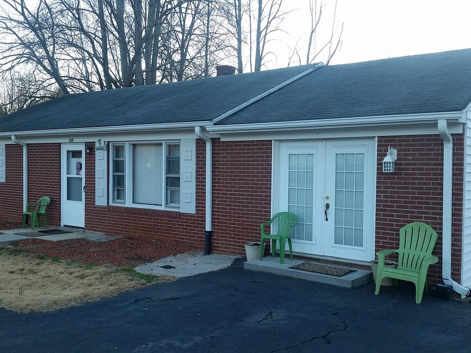 2nd image of 109 Wagoner Rd