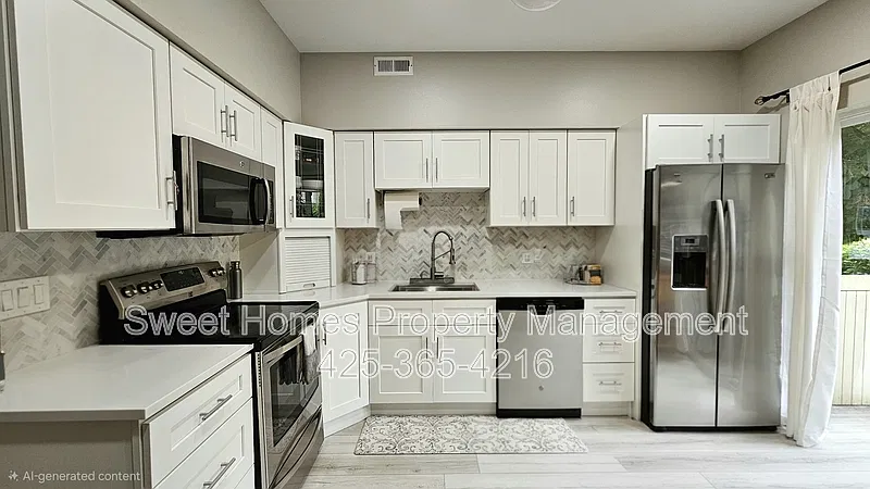 18250 NE 96th Way — Photo 2