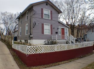211 High St, Aurora, IL 60505