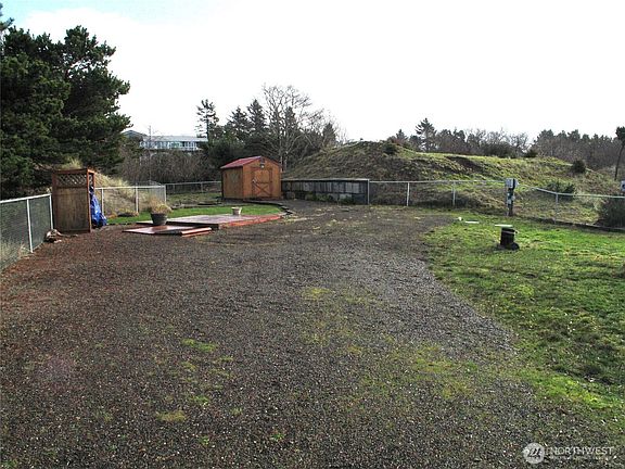 2nd image of 35116 I Street